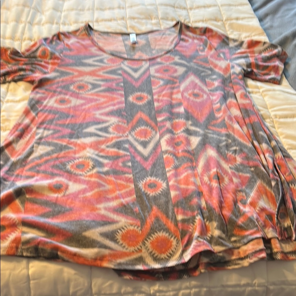 Colorful Geometric Patterned Top